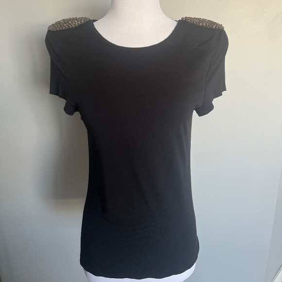 Alice Olivia Stacey Bendet Embellish Patched Shoulder Jeweled Cocktail Tee Top - Picture 1 of 15